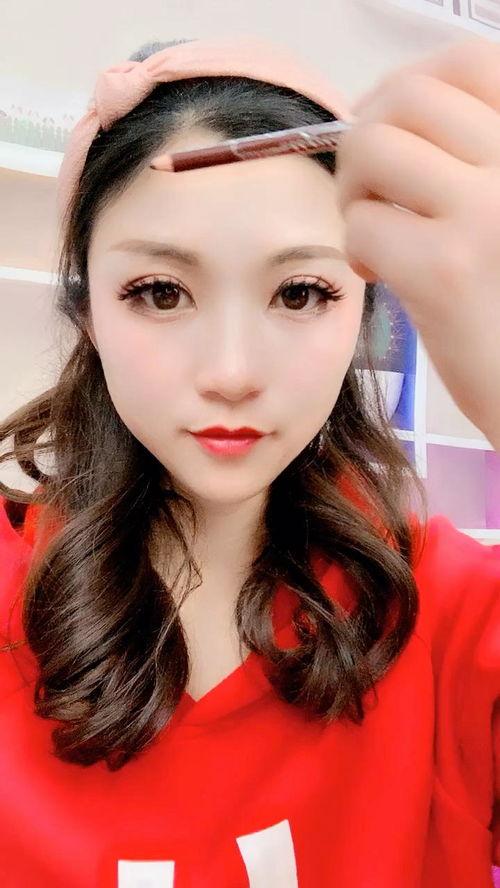 网红修脸,瞬间变美的秘密武器