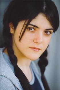 沈炜个人资料出生,从平凡出生到商业巨擘的传奇人生