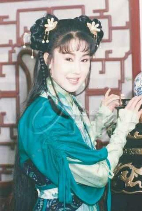 夏光莉 个人资料,才华横溢的影视新星，多面魅力绽放荧屏