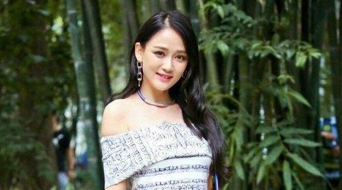 陈乔恩新的生活照,优雅岁月，幸福生活尽显风采