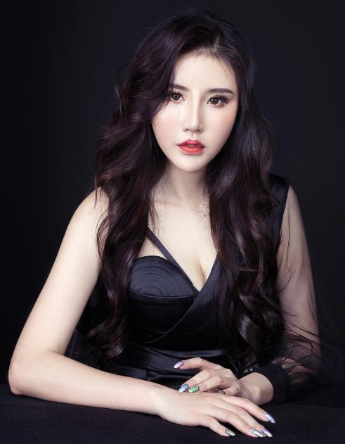 张静雅照片,镜头下的美丽瞬间