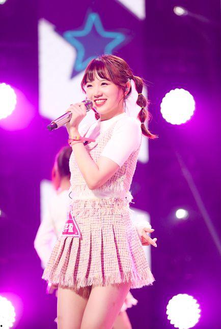 创造101高颖浠背景